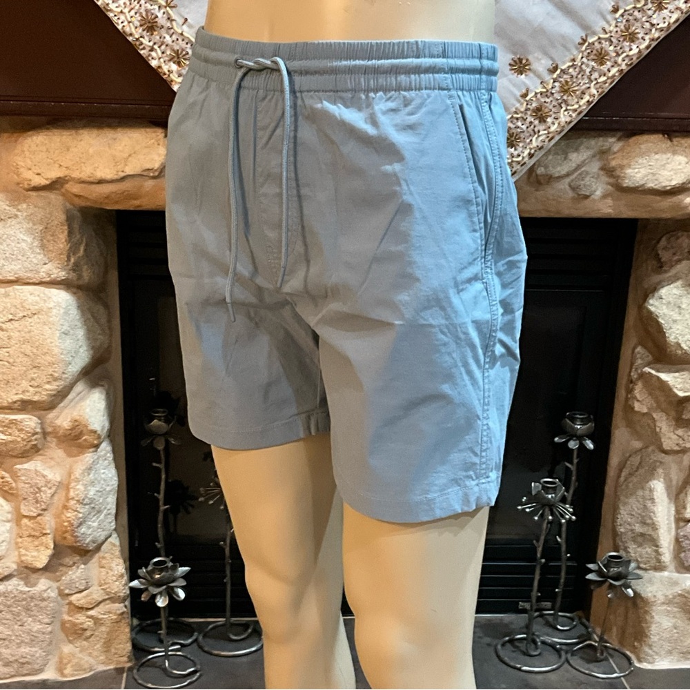 NWT $69.50 J Crew Men’s Blue Casual Short M - Picture 2 of 9